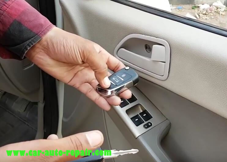 Tata Vista & Manza Remote Programming by VVDI Key Tool (10)