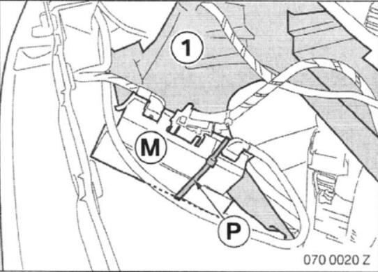 BMW X5 X6 Rear View Retrofit Installation Guide (24)