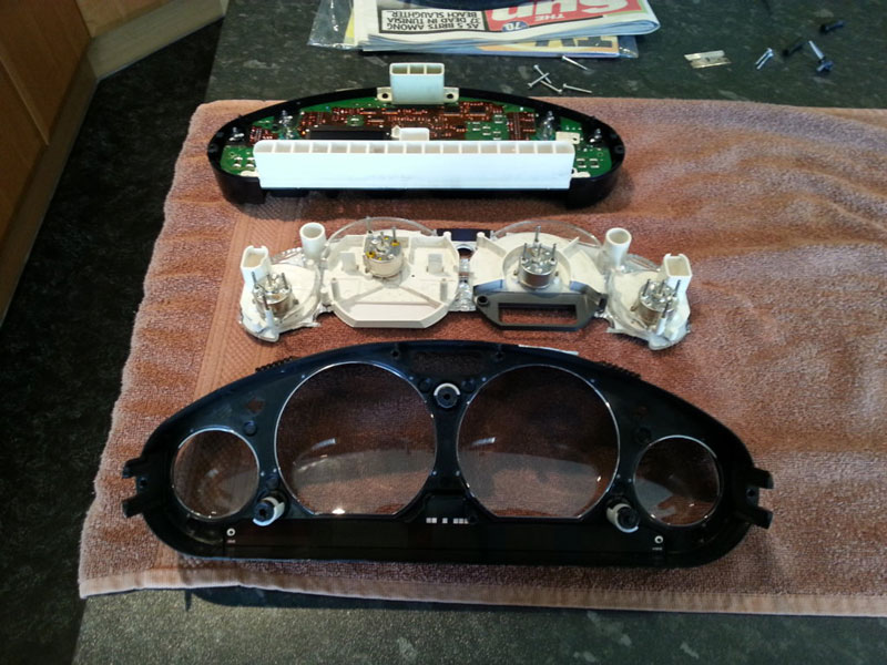 Remove and Disassemble Instrument Cluster for BMW Z3 (10)