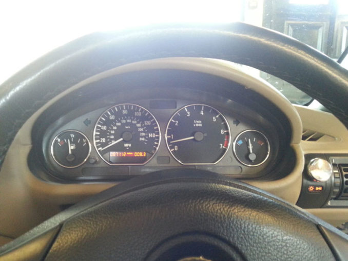 How to Remove and Disassemble Instrument Cluster for BMW Z3 Auto