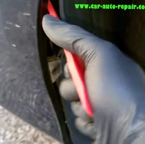 InstallReplace New Fog LED Light for Toyota Camry by Yourself (4)