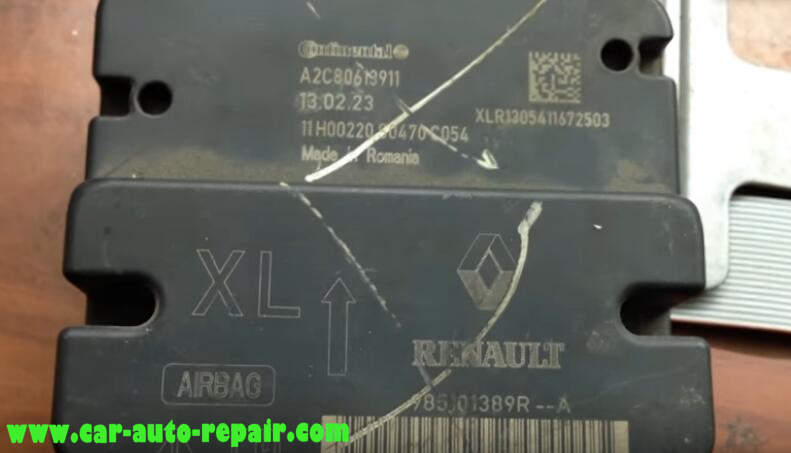 How to Use XPROG Programmer to Reset Renault Clio 4 Airbag Module (1)