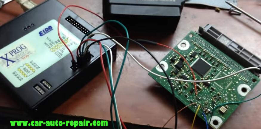 How to Use XPROG Programmer to Reset Renault Clio 4 Airbag Module (2)