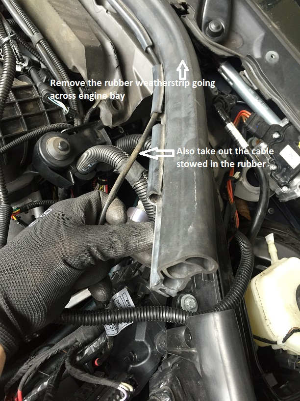 How to Remove BMW F30 N55 ECU DME by Yourself (8)