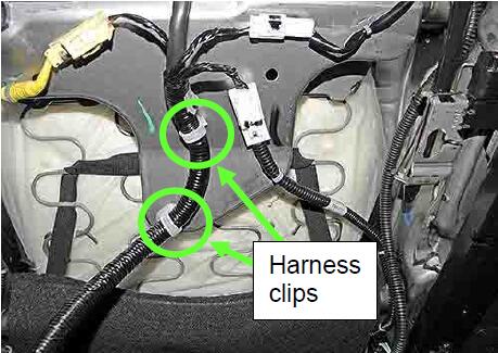 How-to-Install-Seatbelt-Buckle-Bracket-for-Nissan-Sentra-2013-12