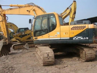 Hyundai-R225LC-9-Excavator-Action-Slowly-Trouble-Repair