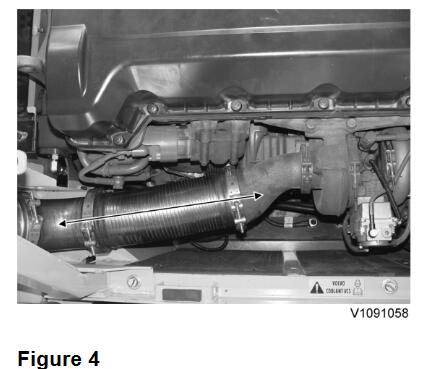 How-to-Replace-Exhaust-Pipe-Flexible-Tube-for-Volvo-EC480-Excavator-5