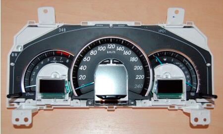 How-to-Disassemble-Instrument-Cluster-93C66-for-Toyota-Camry-9