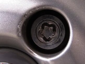 How-to-Remove-the-Locking-Lug-Nuts-without-Key-for-2008-Volvo-XC70-1
