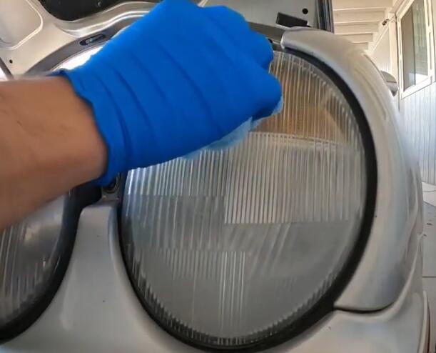 How-to-Restore-Headlights-Permanently-with-a-Simple-Process-on-Benz-5