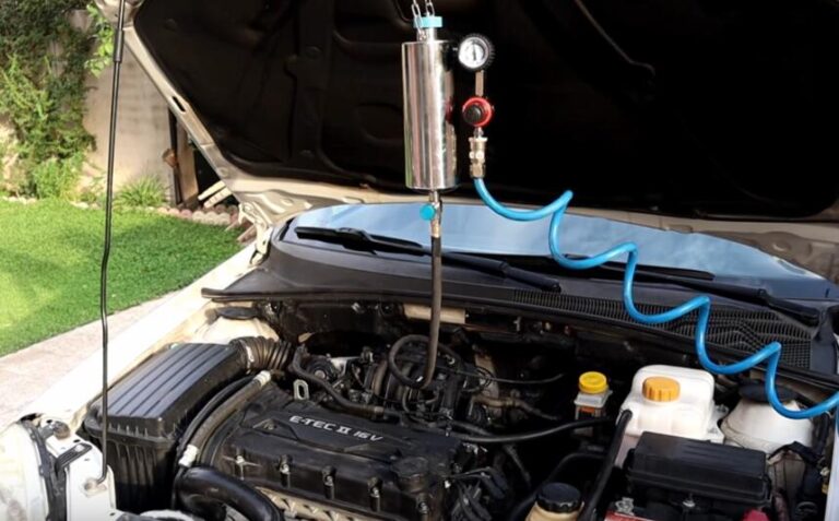 How to Quick Clean Fuel Injections with AUTOOL Injector Clean Kit for ...