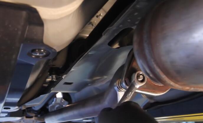 How-to-Install-Downpipe-for-2015-Subaru-WRX-11