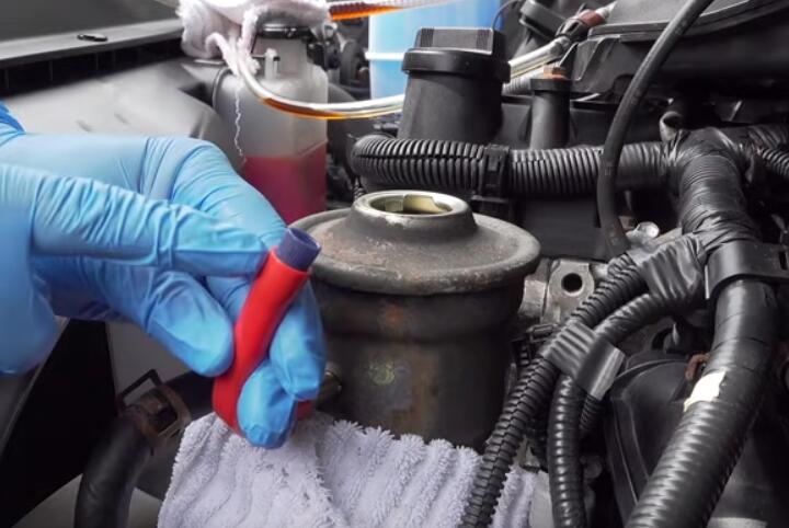 How-to-Change-Power-Steering-Fluid-in-5-Minutes-on-Toyota-8