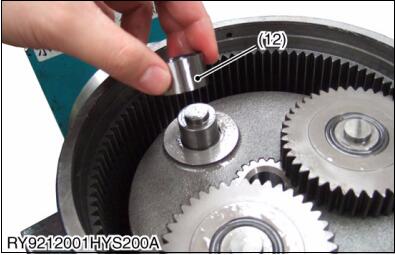How-to-Assemble-Gear-Case-for-Kubota-U48-4-U55-4-Excavator-32