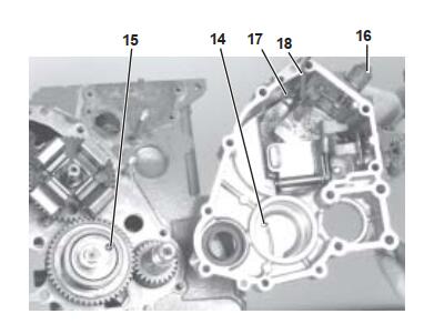Volvo D1 D2 Marine Diesel Engine Timing Gear & Injection Pump Installation (3)