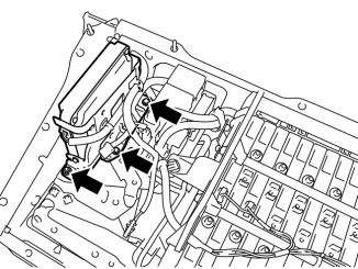 How to Replace HV Battery ECU for HINO Truck J05E Engine (1)